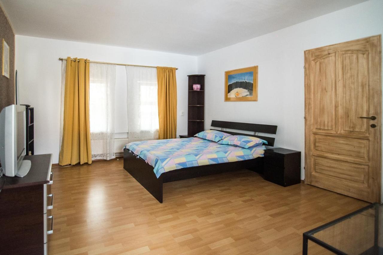 Transylvania Guest House Brasov Ngoại thất bức ảnh