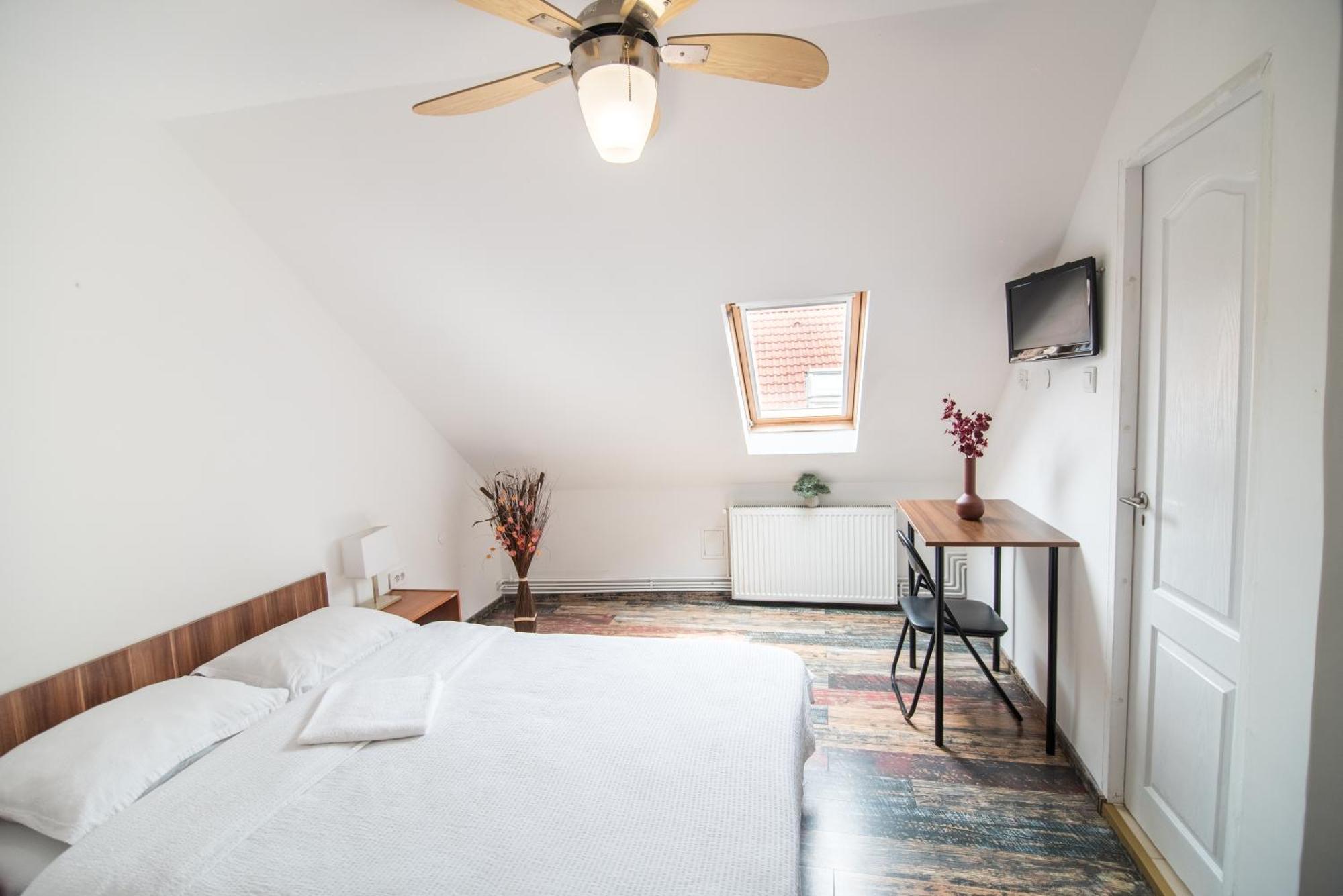 Transylvania Guest House Brasov Ngoại thất bức ảnh